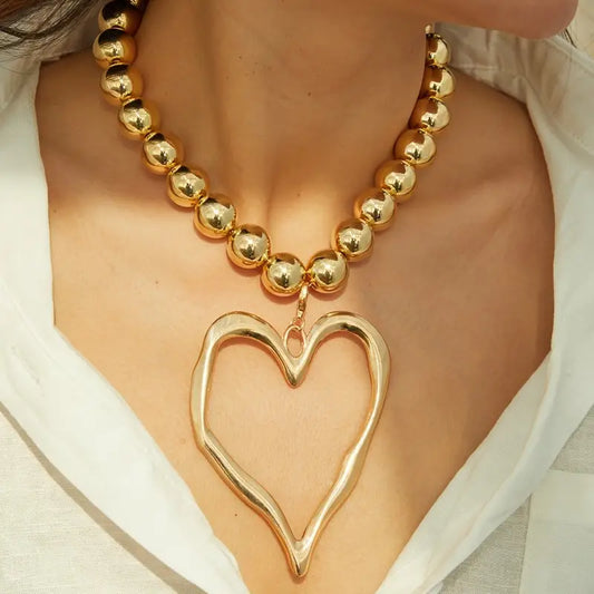 Bold Heart Pearl Necklace