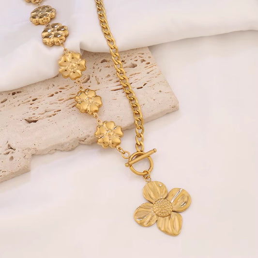 Flower Toggle Necklace