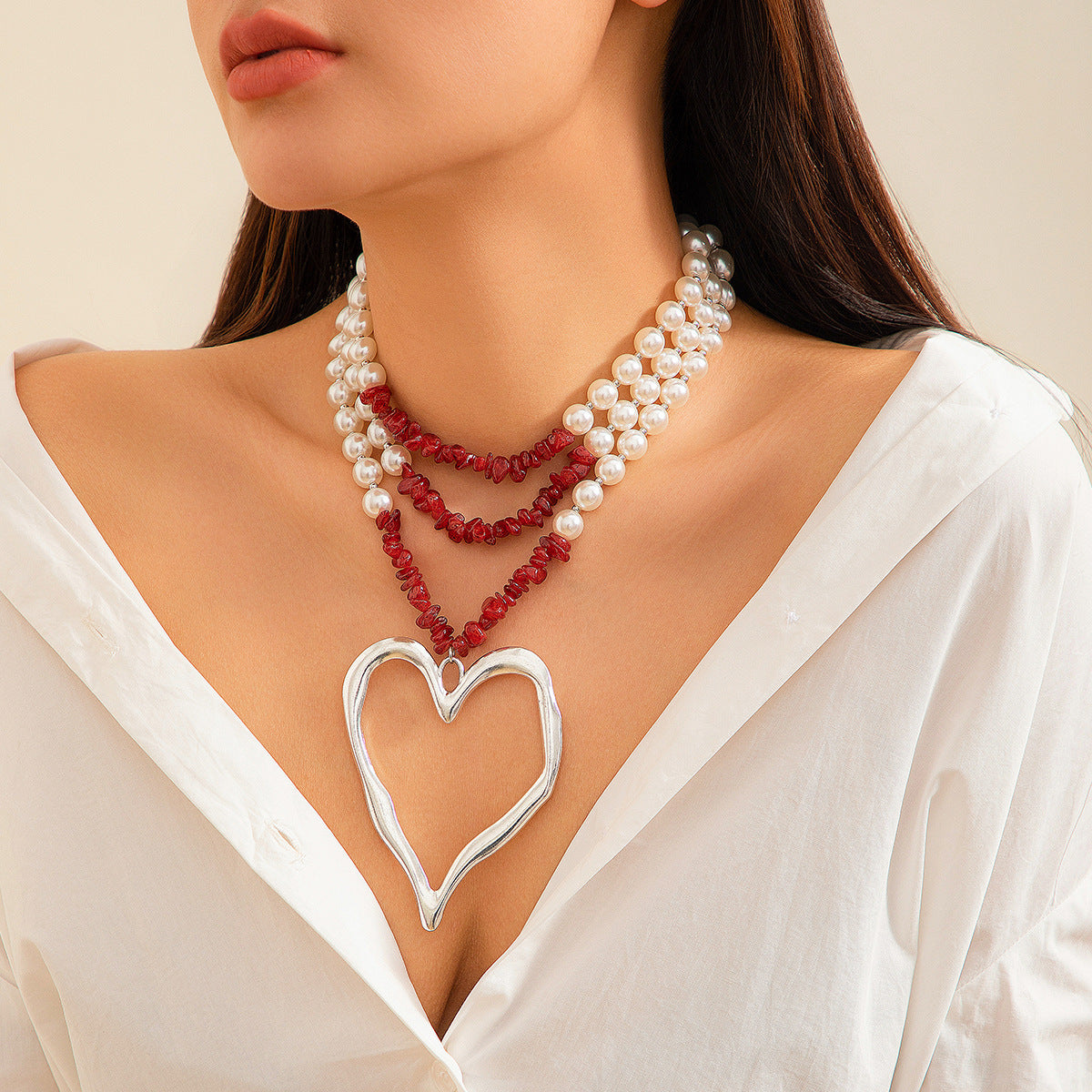 Triple Layered Chunky Heart Pearl Necklace