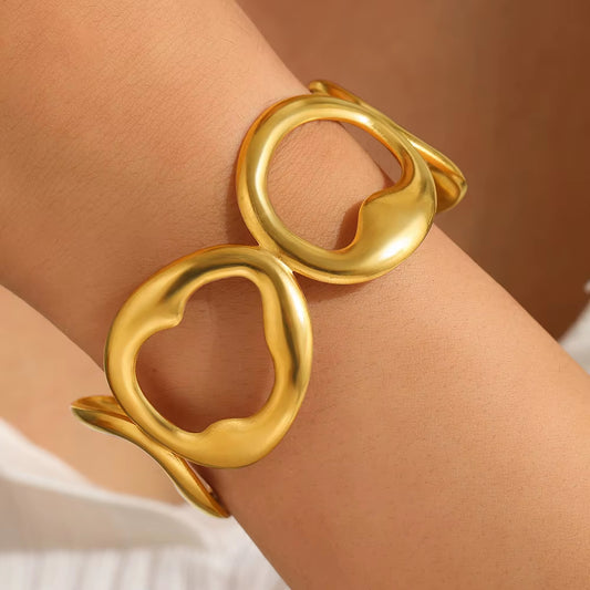 Open Circle Bangle Bracelet