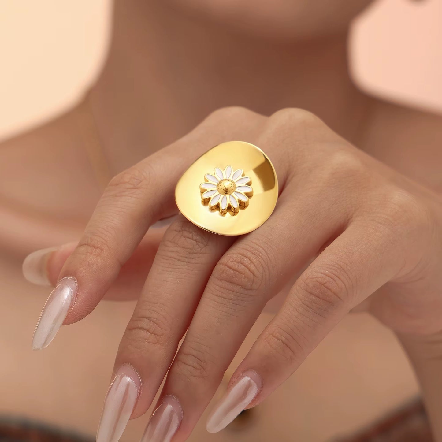 Daisy Ring
