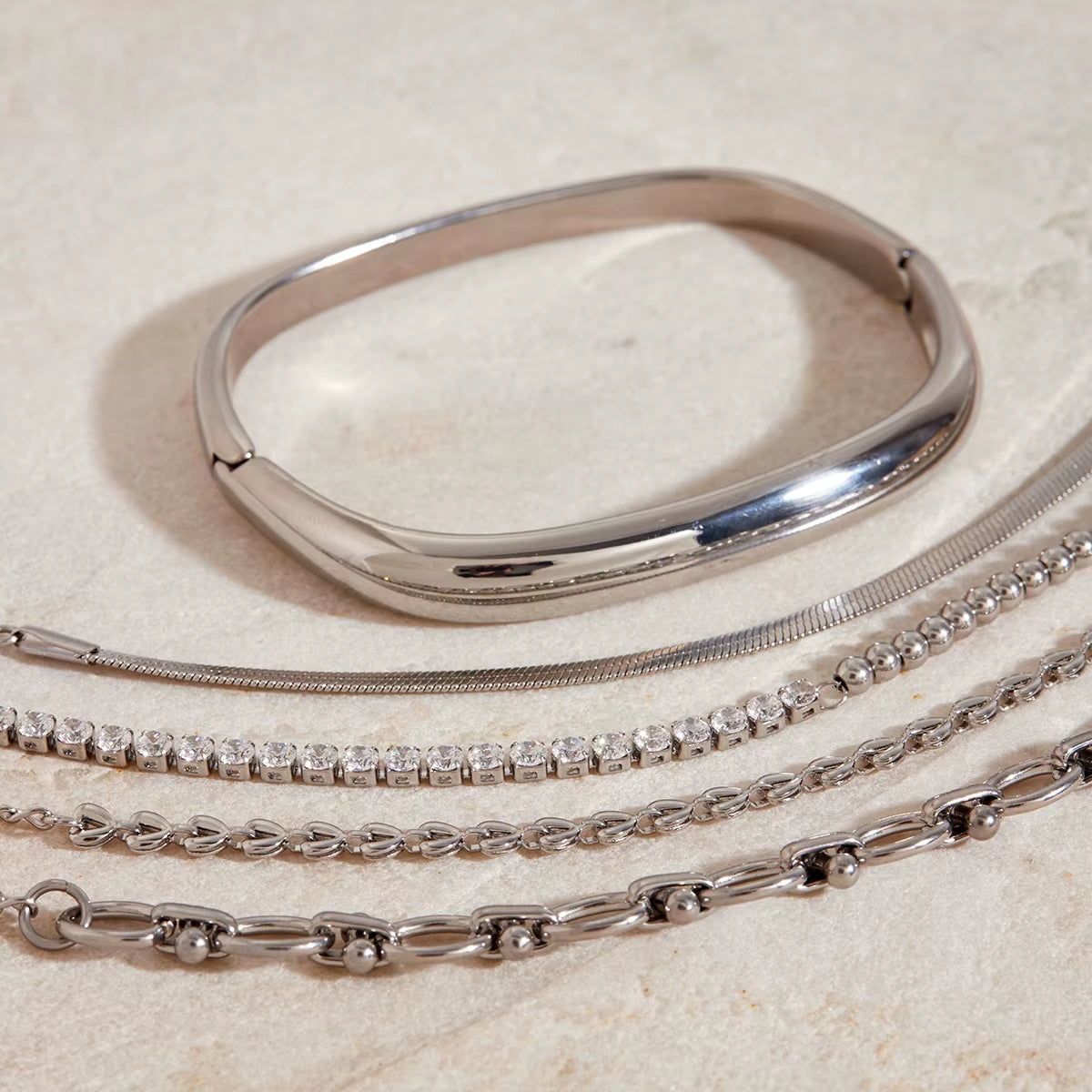 5pc Buckle Square Bracelet Stack