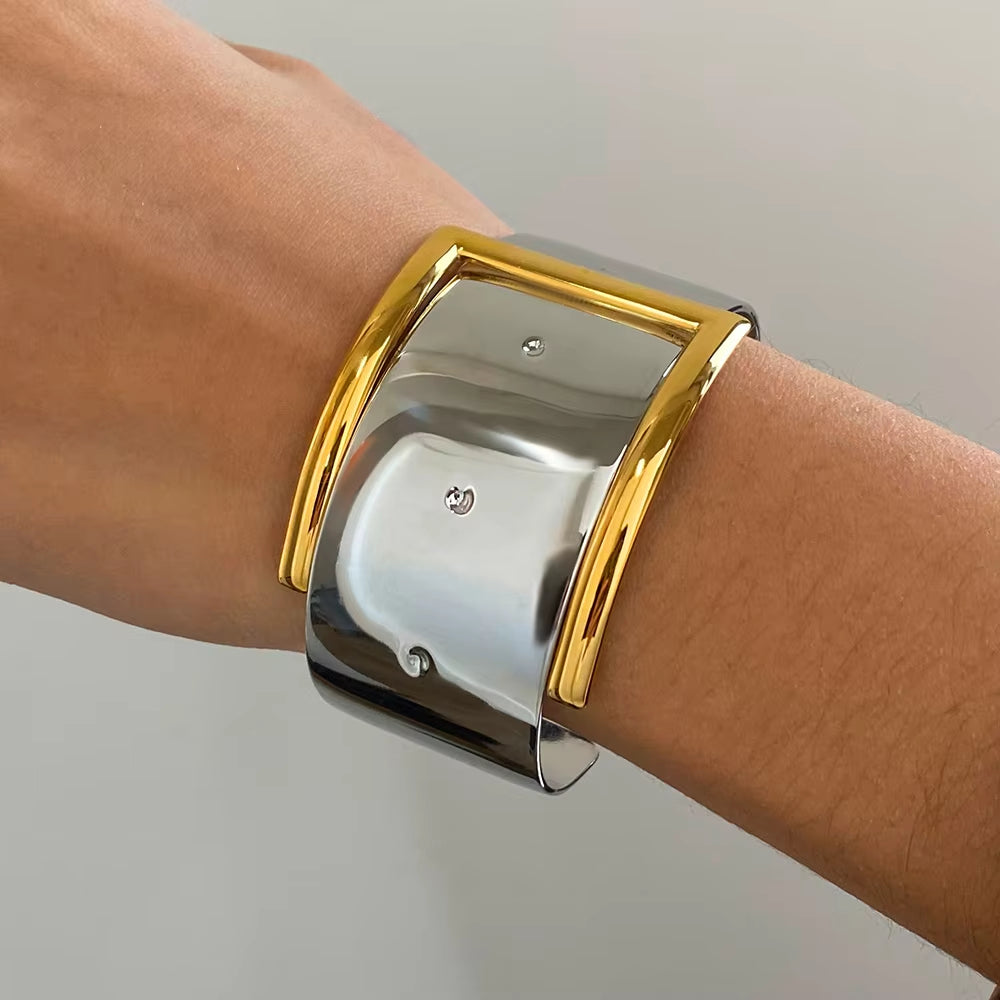 Open Buckle Bracelet