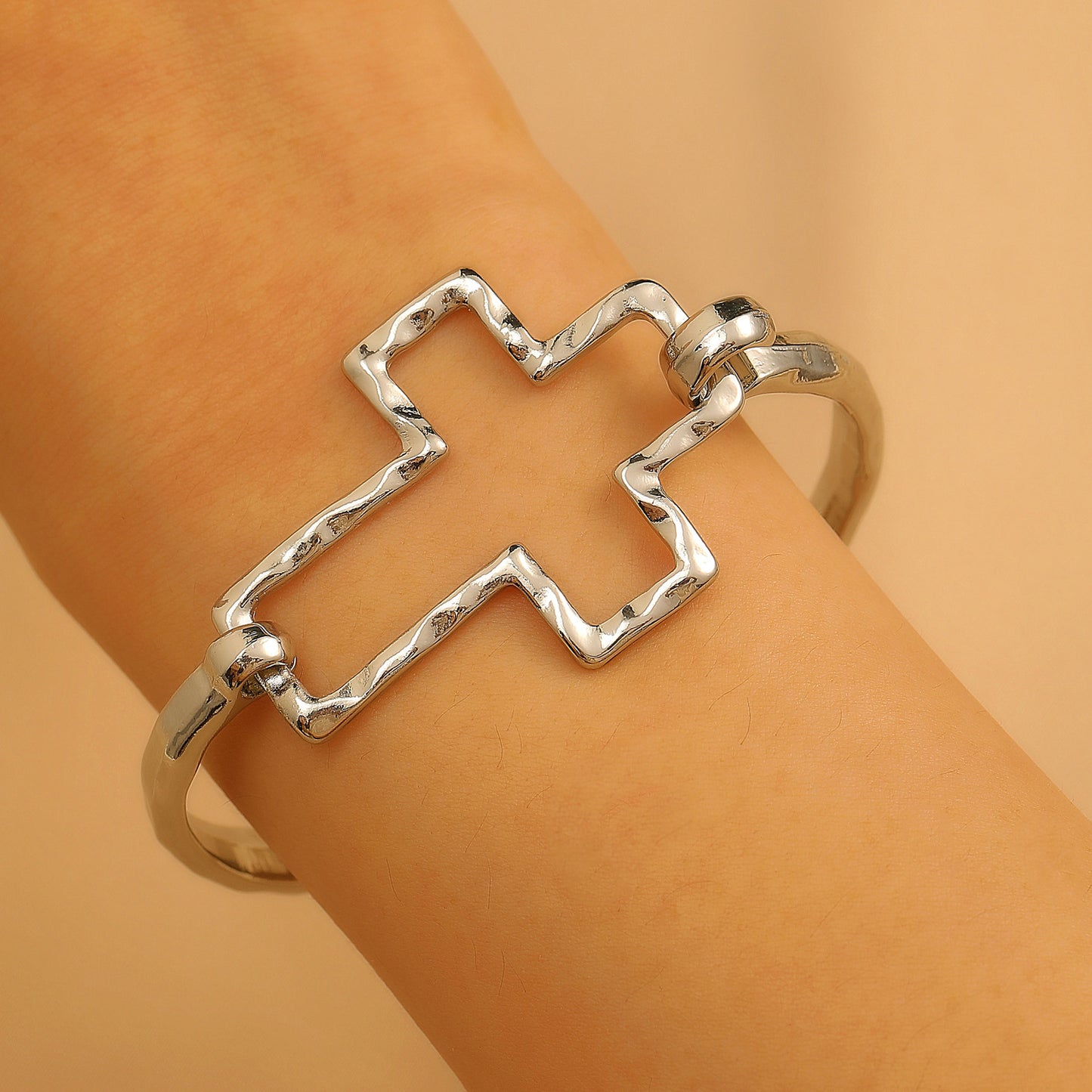 Chunky Cross Buckle Bracelet