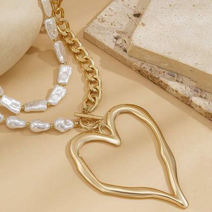 Chunky Heart Pearl Necklace