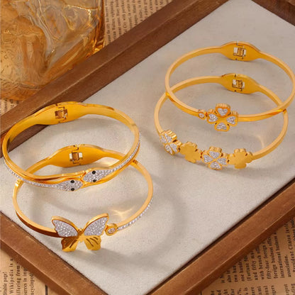 Butterfly Snake Clover Bracelet Set