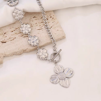 Flower Toggle Necklace