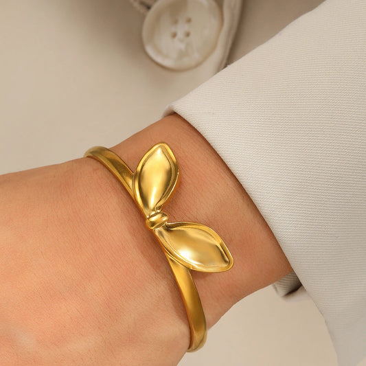 Bow Bracelet