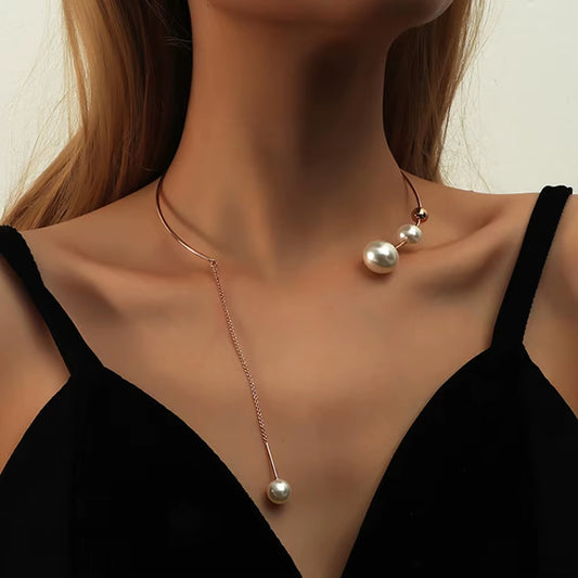 Clavicle Pearl Choker Necklace