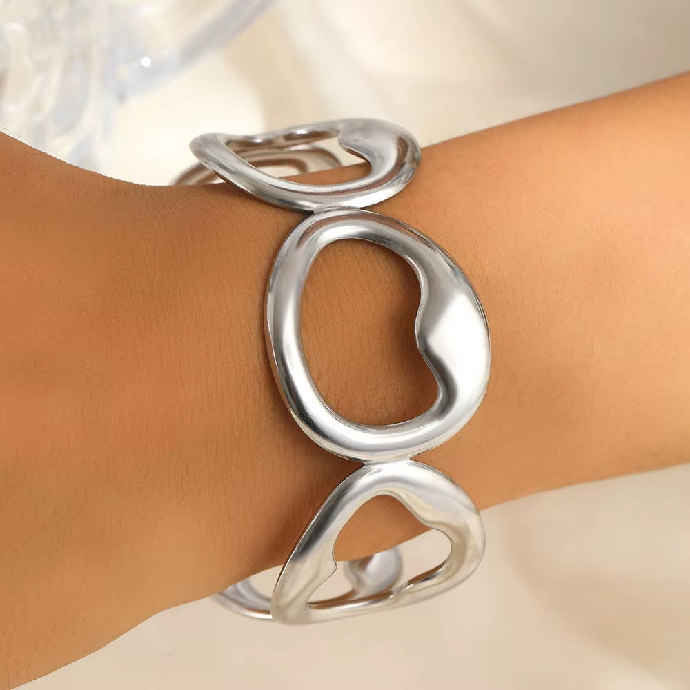 Open Circle Bangle Bracelet