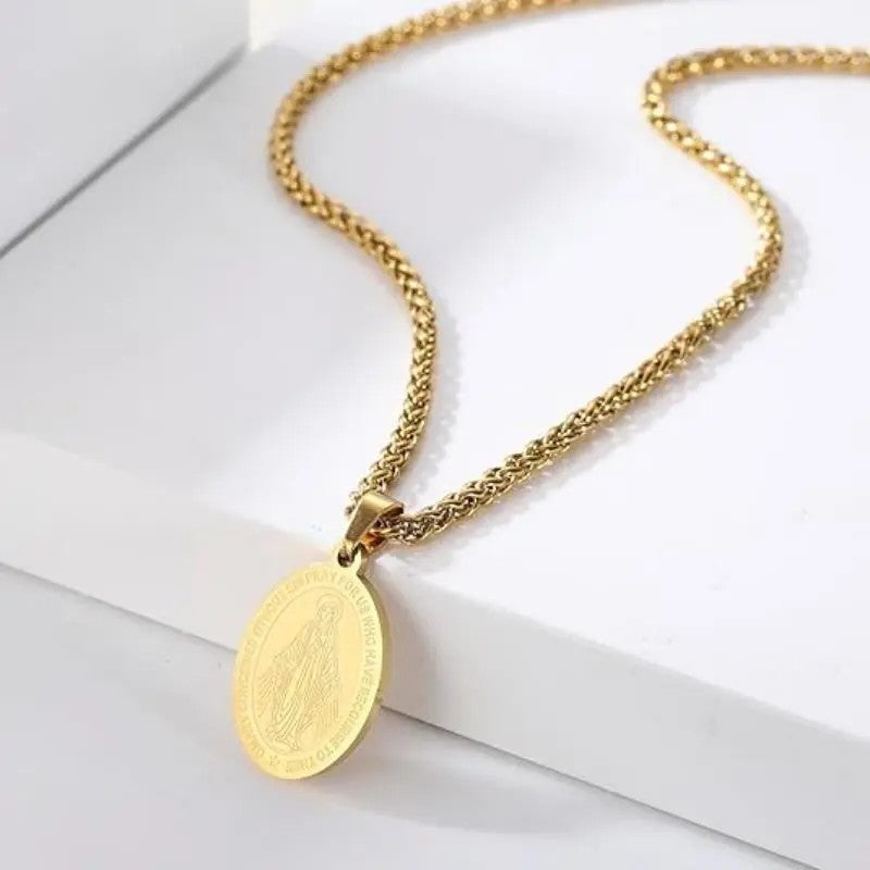 Elegant Religious Medal Pendant Necklace